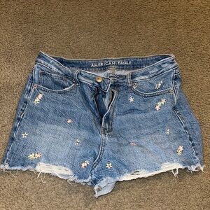 American Eagle Brand women’s Jean shorts Sz 8
